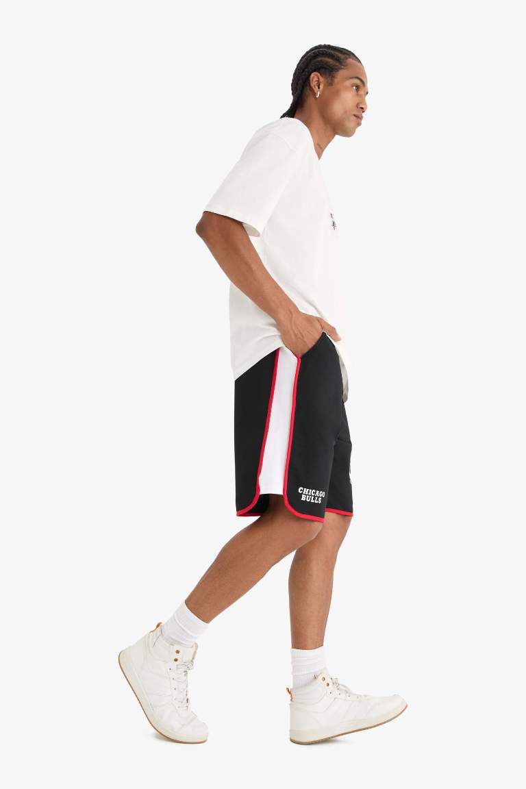 DeFactoFit NBA Chicago Bulls Standart Fit Cepli Bermuda Şort