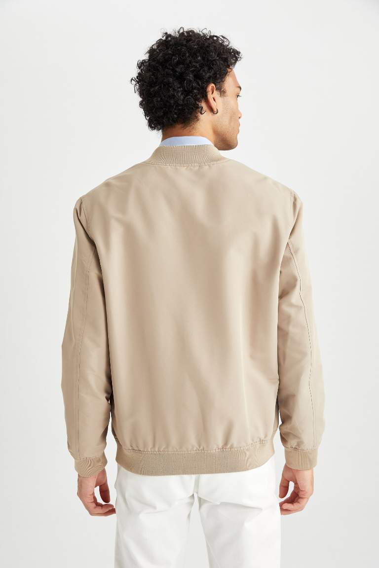 Beige MAN Slim Fit Bomber Jacket 2795345 | DeFacto