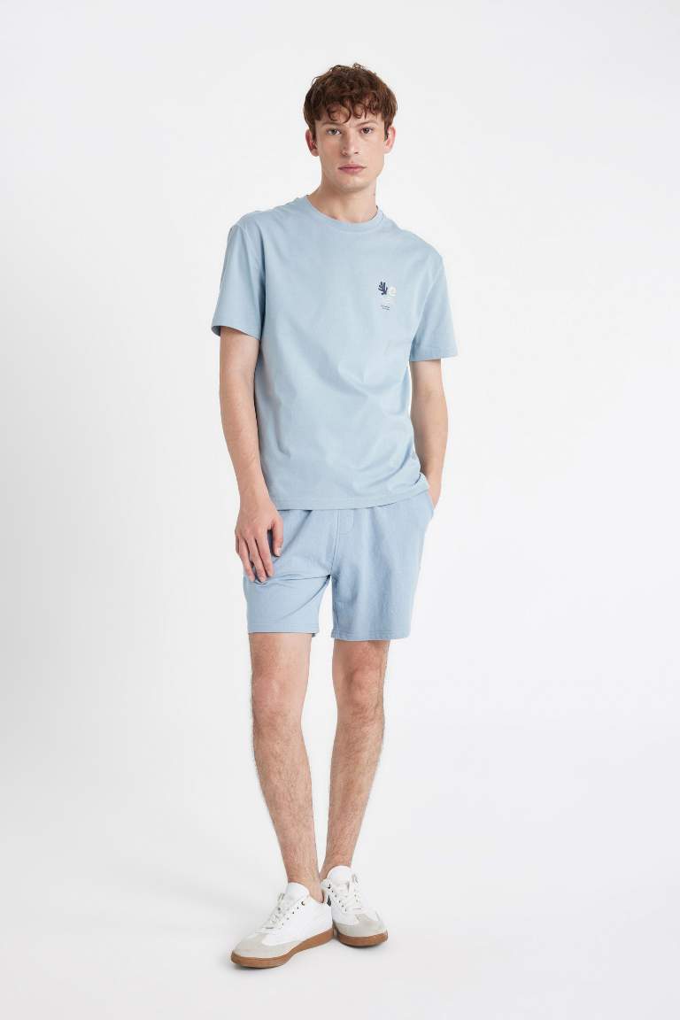 Slim Fit Super Skinny Hem Shorts