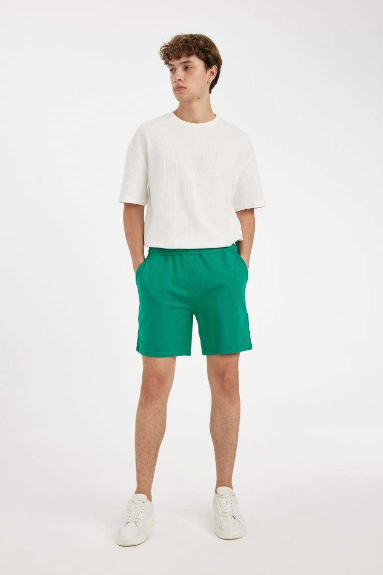 Slim Fit Super Skinny Hem Shorts