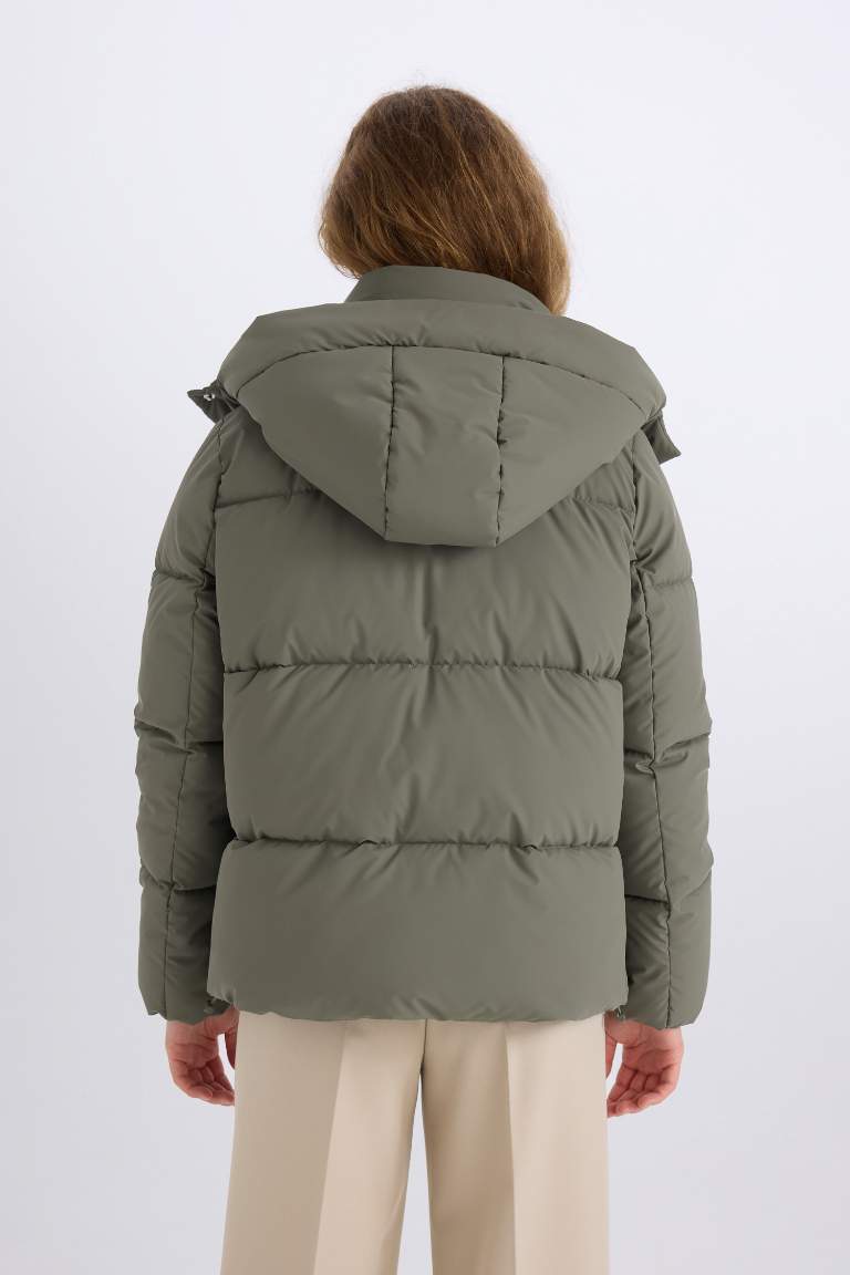 	Su İtici Puffer Şişme Mont Oversize Geniş Kalıp Kapüşonlu Fermuarlı Çıtçıtlı