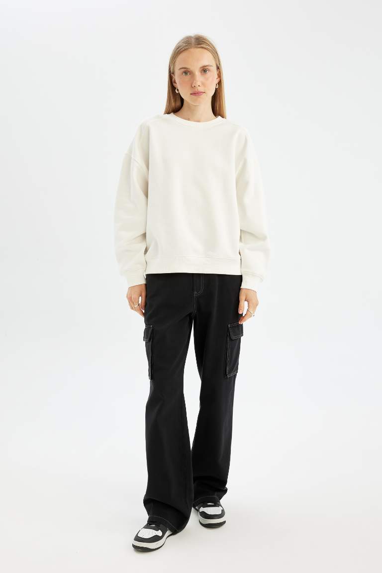 Oversize Fit Crew Neck Thick Basic Sweatshirt