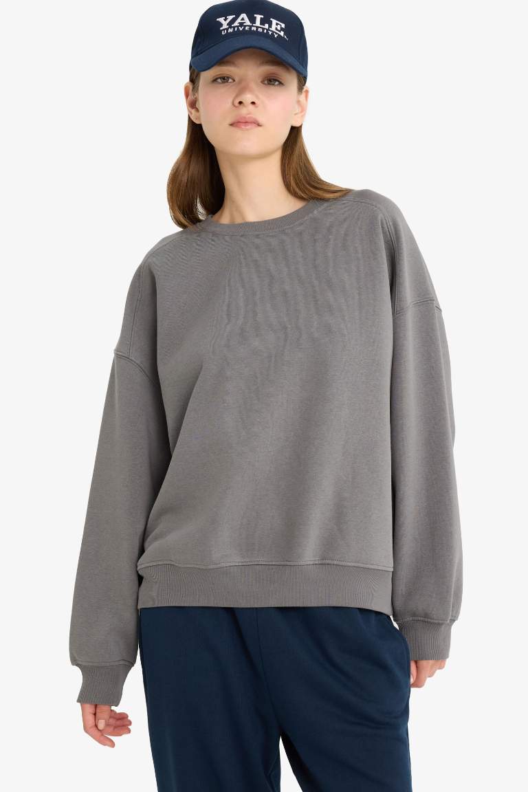 Coool Oversize Geniş Kalıp Bisiklet Yaka Kalın Basic Düz Sweatshirt