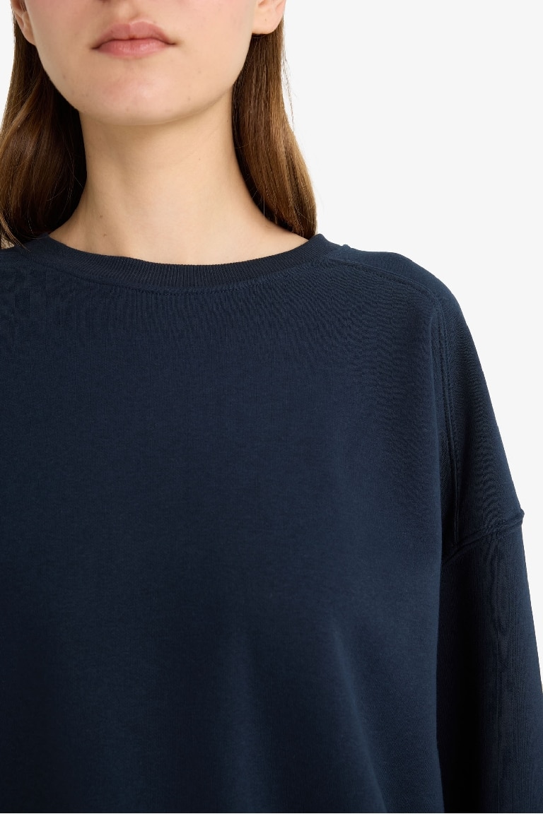 Oversize Fit Sweatshirt