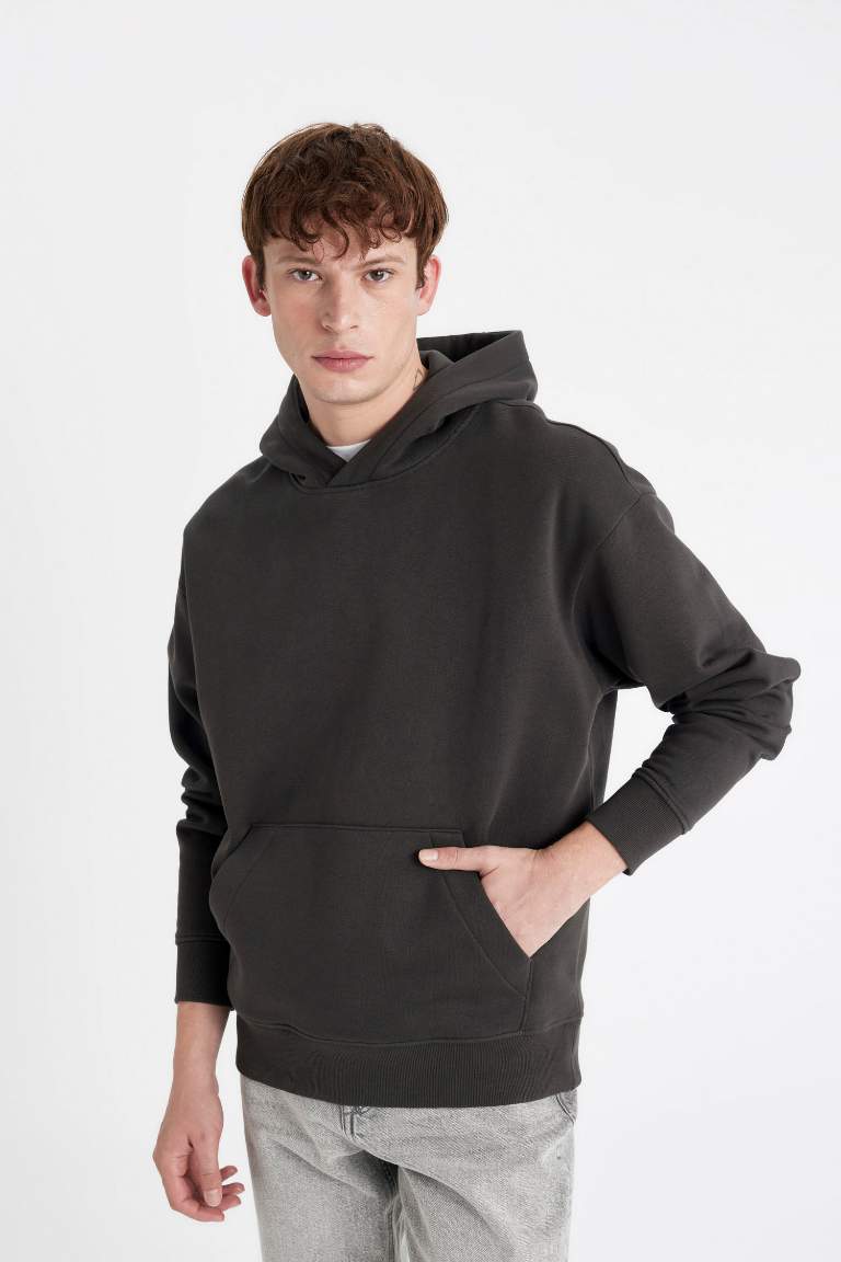 Oversize Fit Hooded Basic Sweatshirt