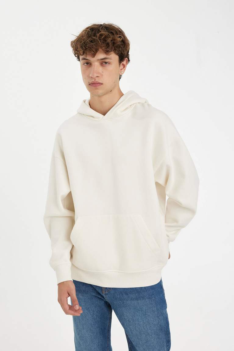 Oversize Fit Hooded Basic Sweatshirt