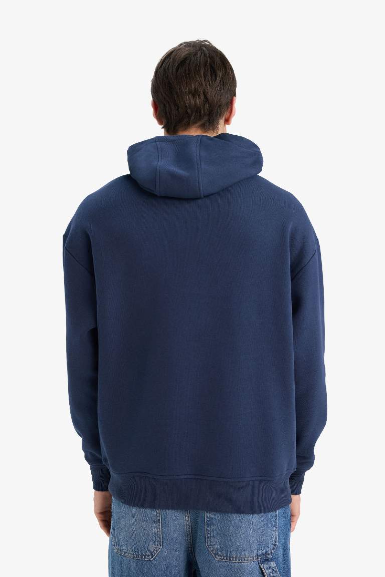Oversize Fit Long Sleeve Sweatshirt