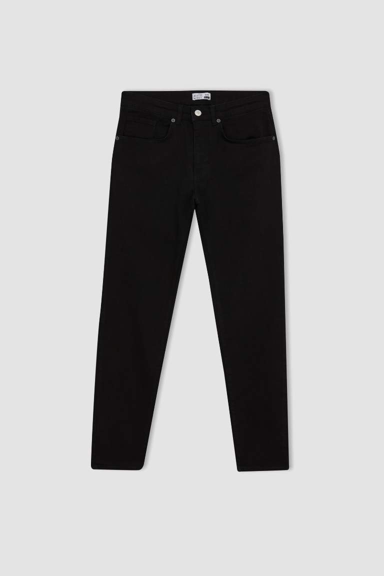 Slim Tapered Fit Dar Kalıp Normal Bel Daralan Paça Jean Pantolon