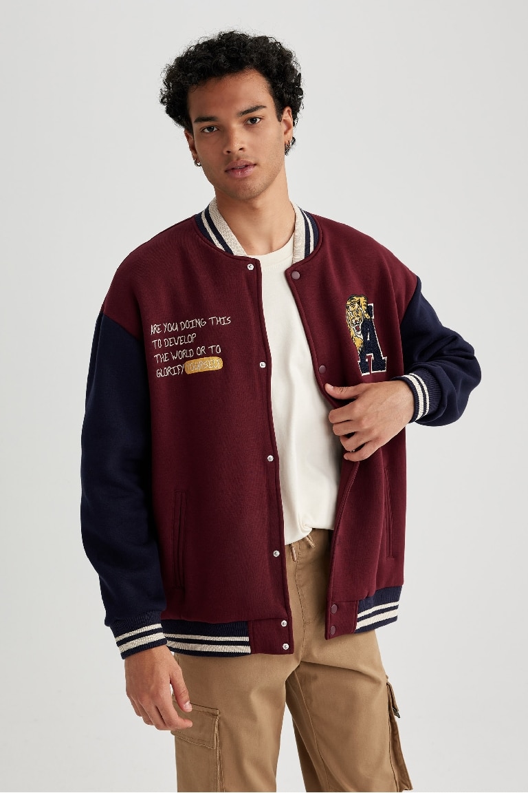 Oversize Fit Kolej Yaka Baskılı Çıtçıt Kapamalı Çift Cepli Mevsimlik İçi Yumuşak Tüylü Bomber Hırka