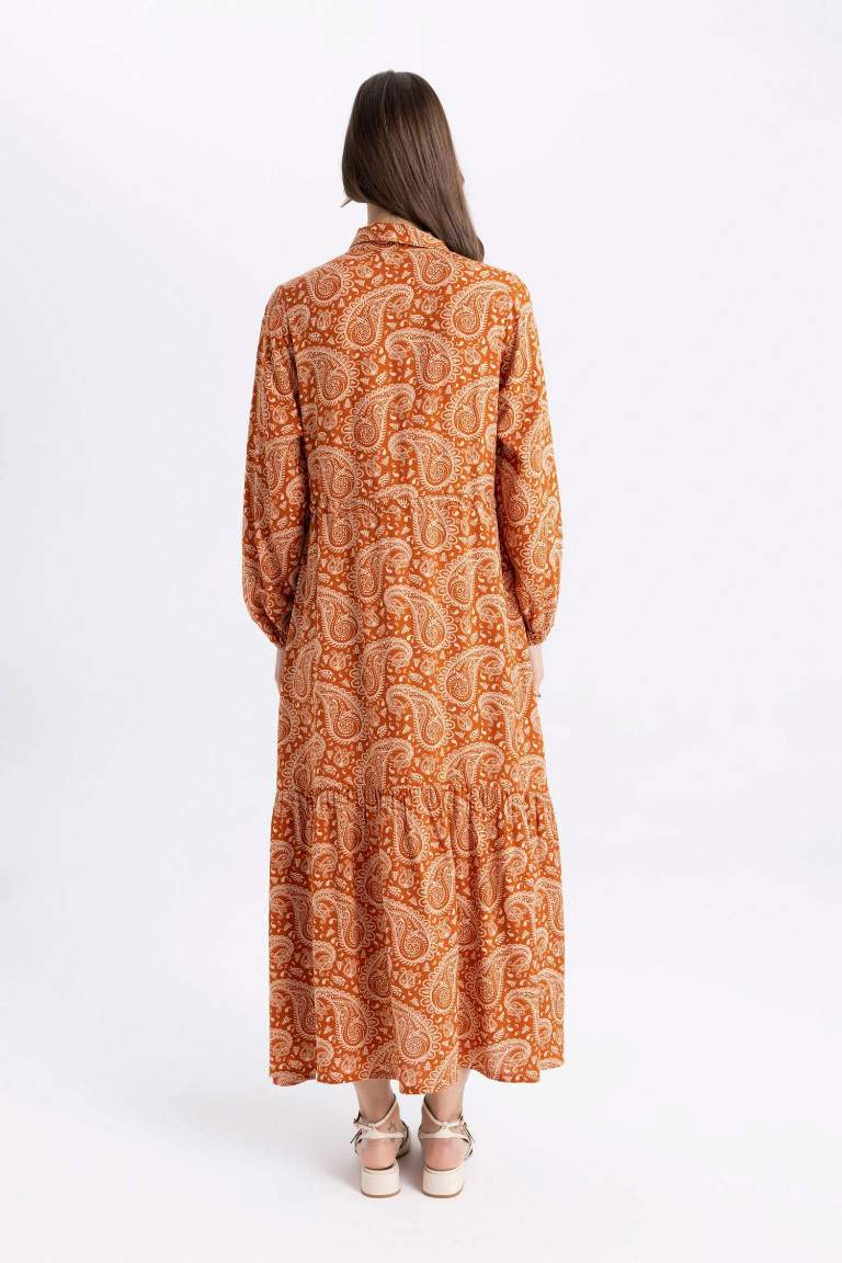 فستان كم طويل مطبوع من فيسكوز برقبة قميص