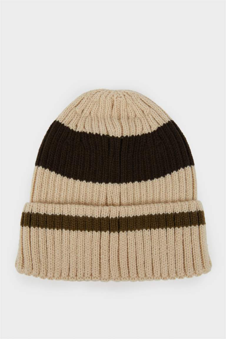 Erkek Etiket Baskılı Triko Bere