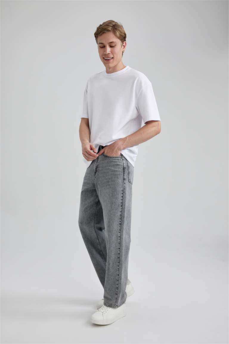 Baggy Geniş Kalıp Normal Bel Geniş Paça Jean Pantolon