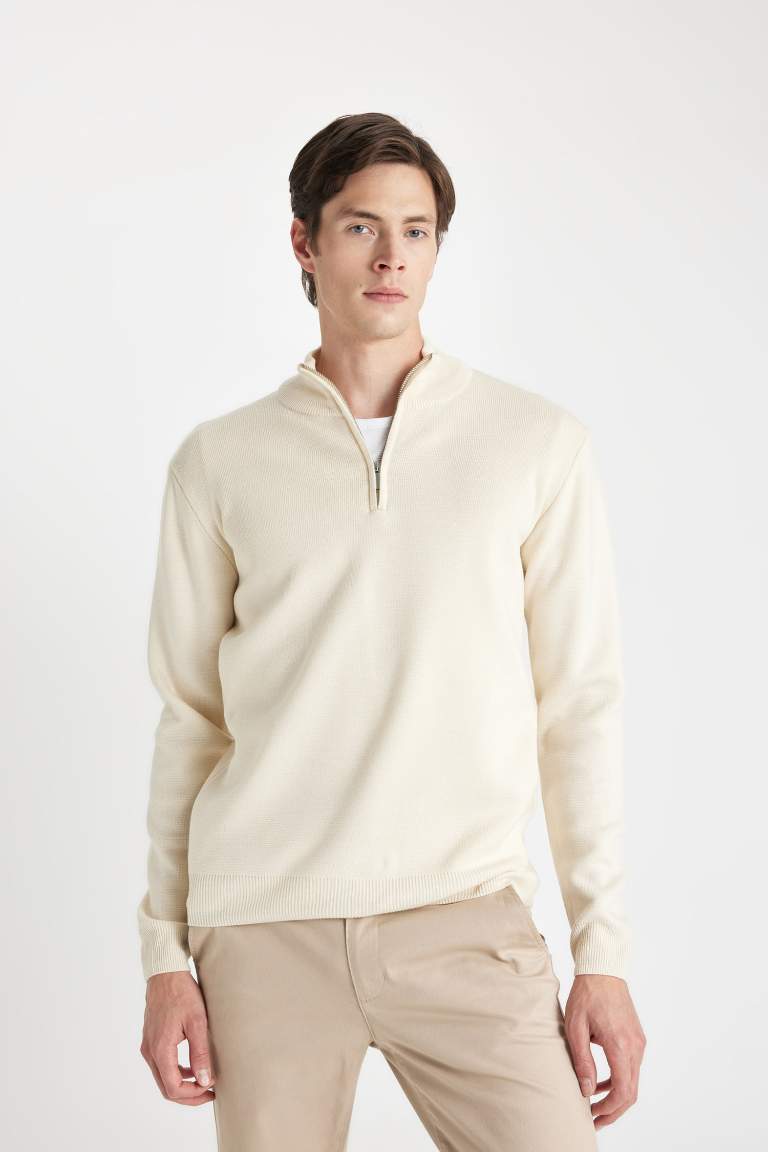 Standard Fit Half Zipper Pullover