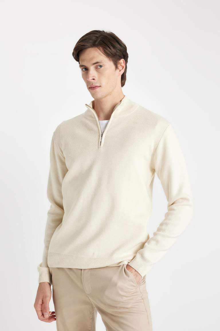 Standard Fit Half Zipper Pullover