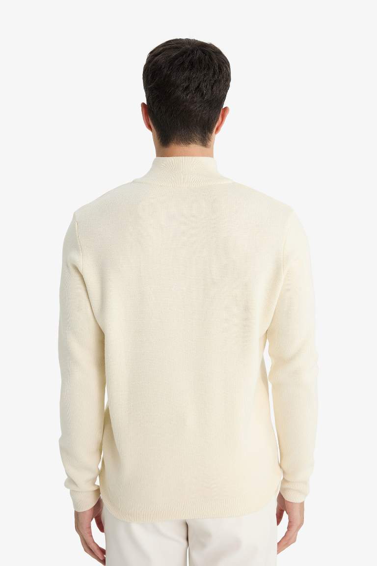 Standard Fit Knitwear Pullover