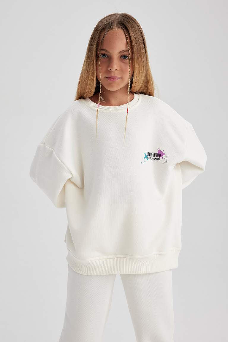 White GIRLS & TEENS Oversize Fit Sweatshirt 2890976 | DeFacto