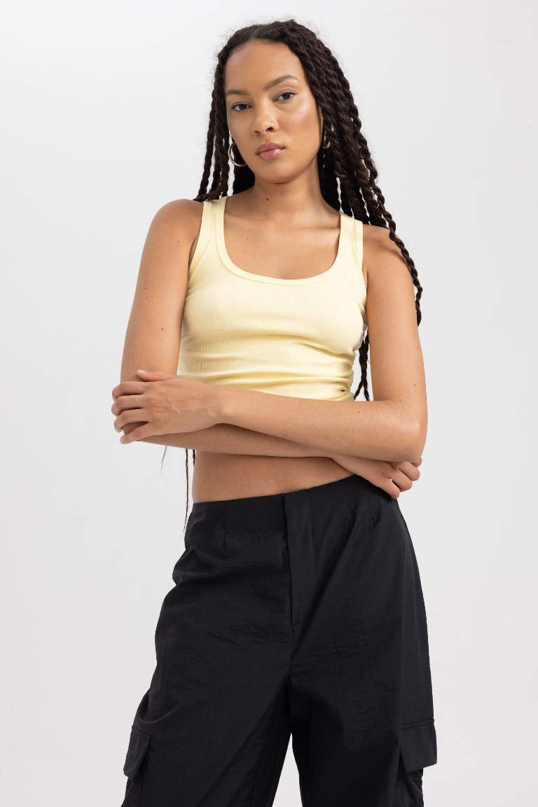 Fitted Crew Neck Ribbed Crop Top