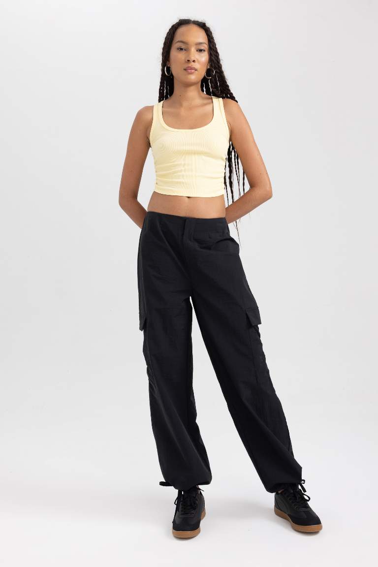 Fitted Crew Neck Ribbed Crop Top