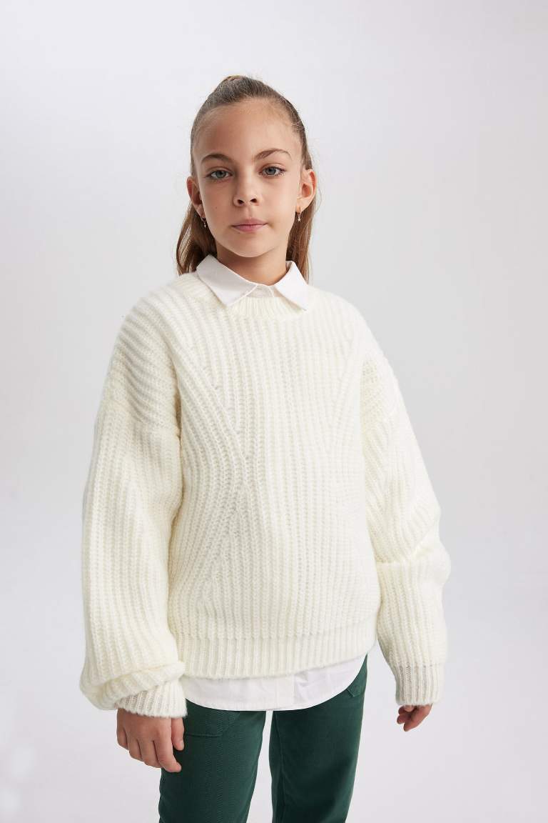 Girl Regular Fit Crew Neck Pullover