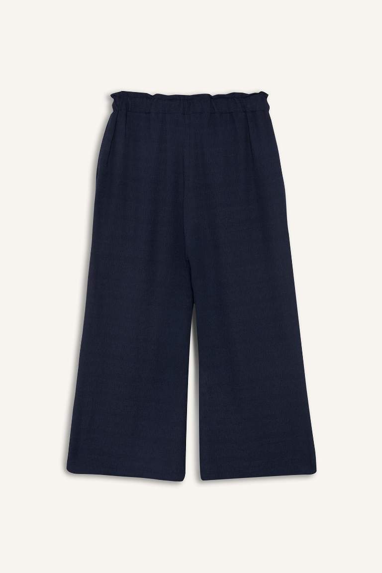 Straight Leg Capri Pants