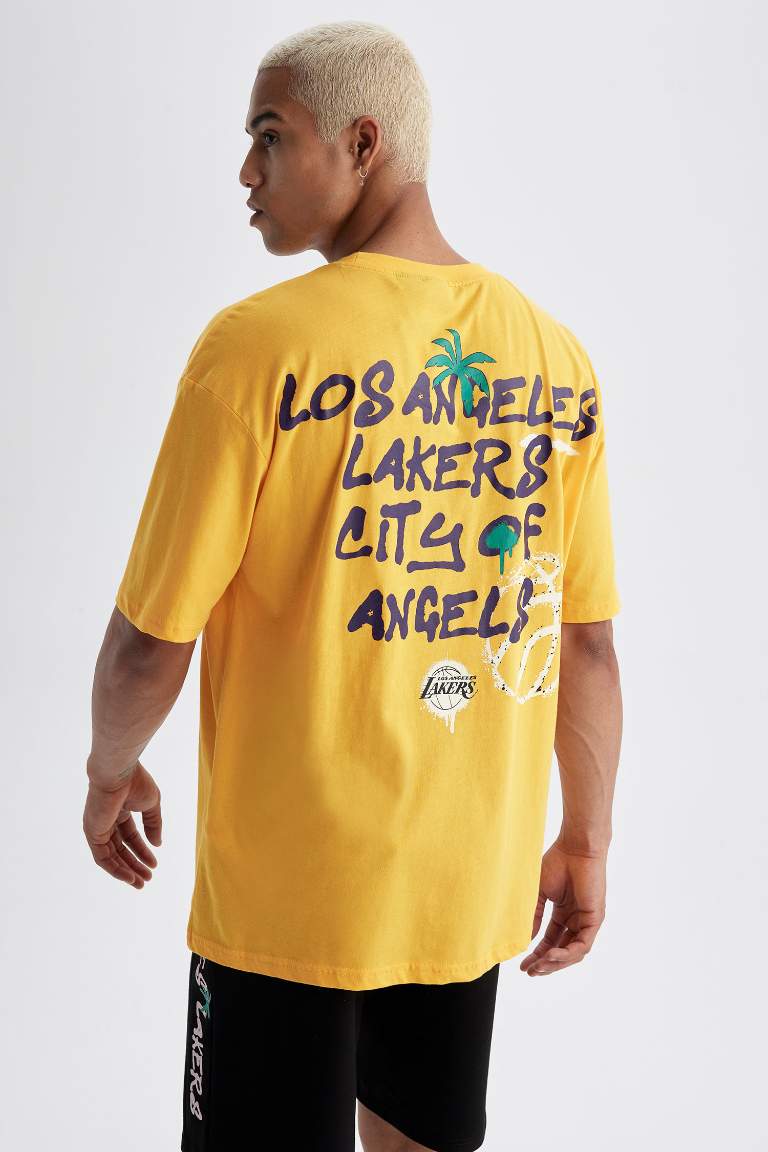 DeFactoFit NBA Los Angeles Lakers Oversize Fit Bisiklet Yaka Kısa Kollu Tişört