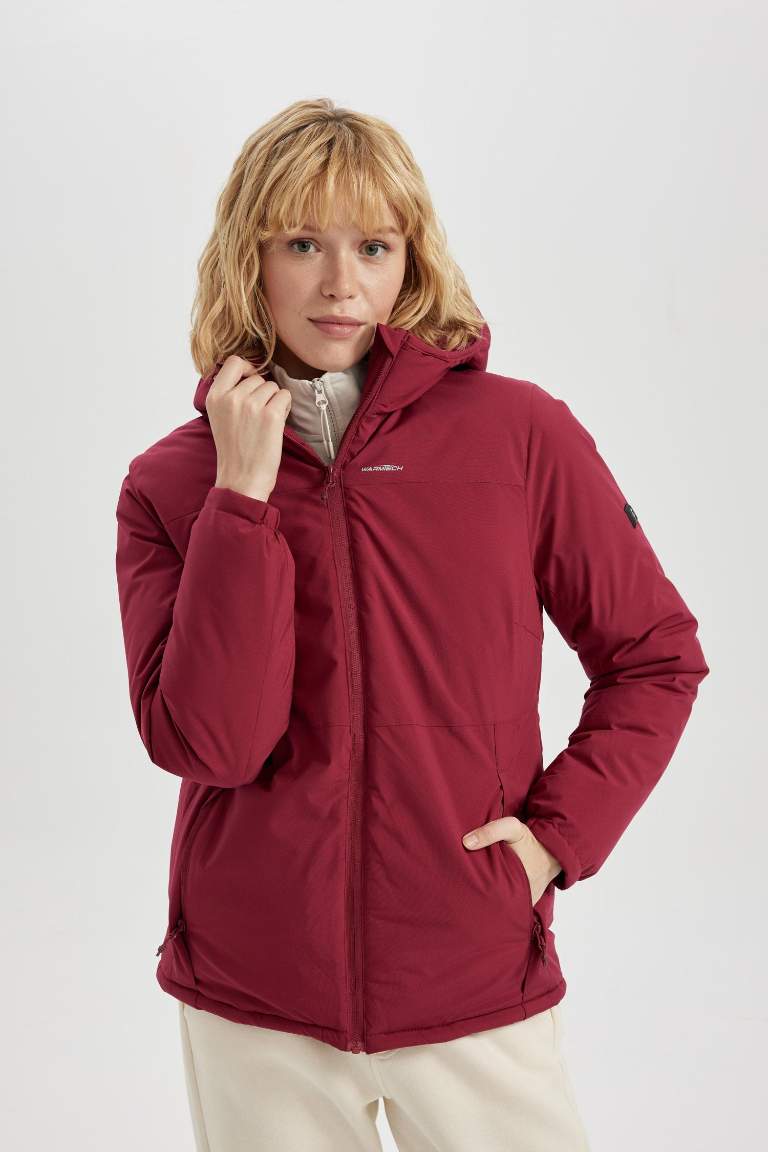 DeFactoFit Isıtıcılı Şişme Mont Su İtici Rüzgar Geçirmez Slim Fit Dar Kesim Kapüşonlu Polar Astarlı