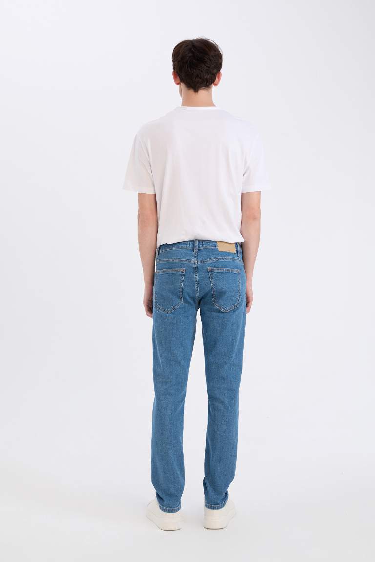 Pantalon Jean slim à taille normale