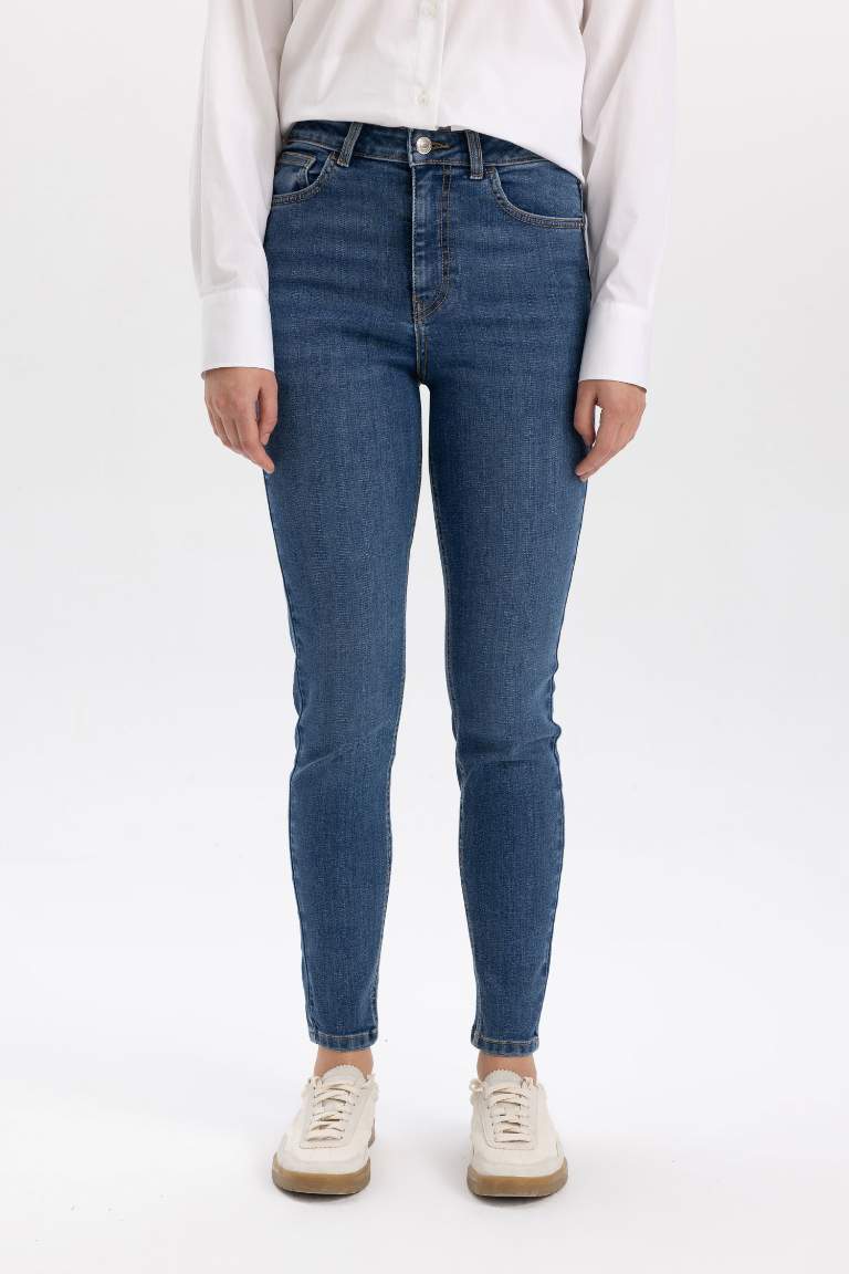 Anna Skinny Fit Yüksel Bel Dar Paça Cepli Bilek Boy Jean Pantolon