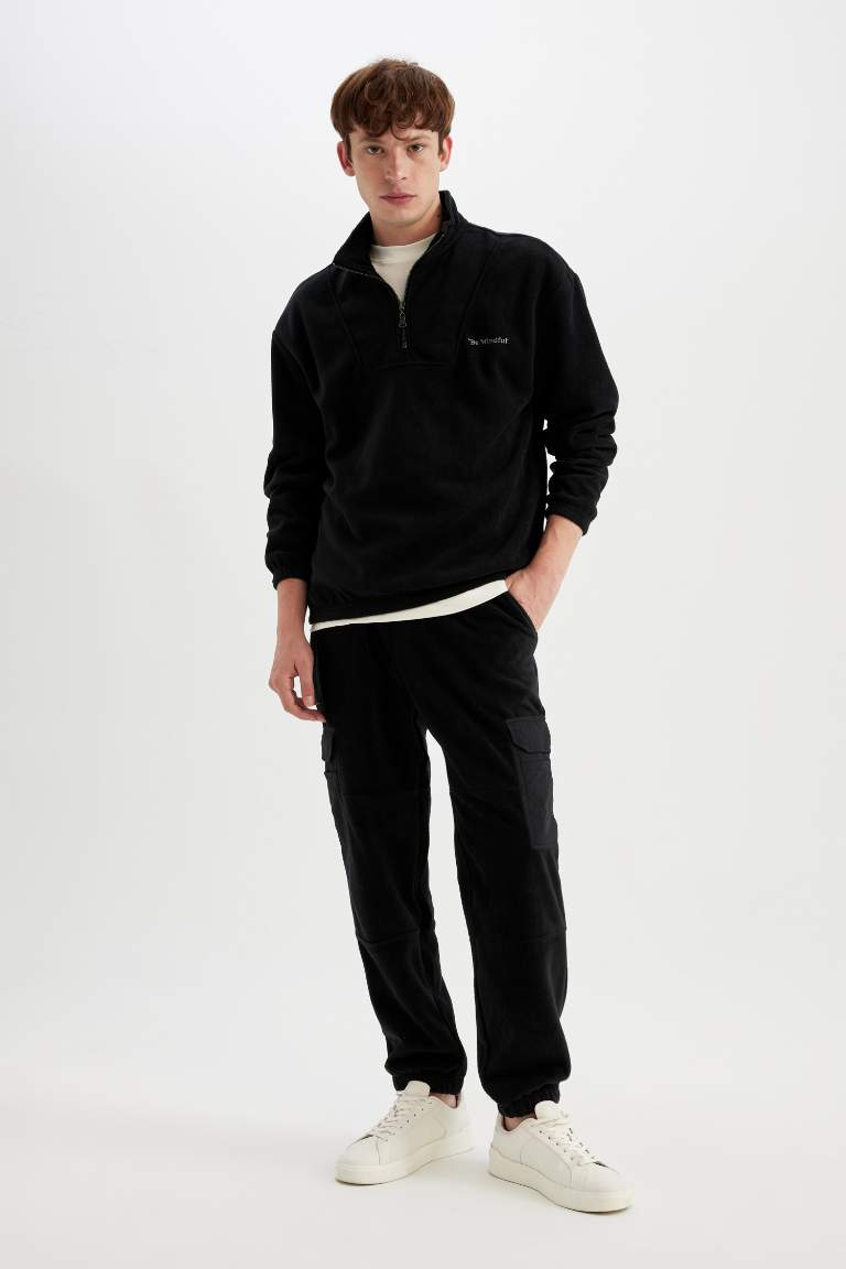 Black Regular Fit Cargo Polar Sweatpants