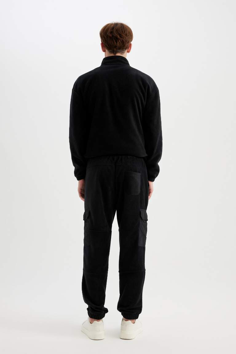 Black Regular Fit Cargo Polar Sweatpants