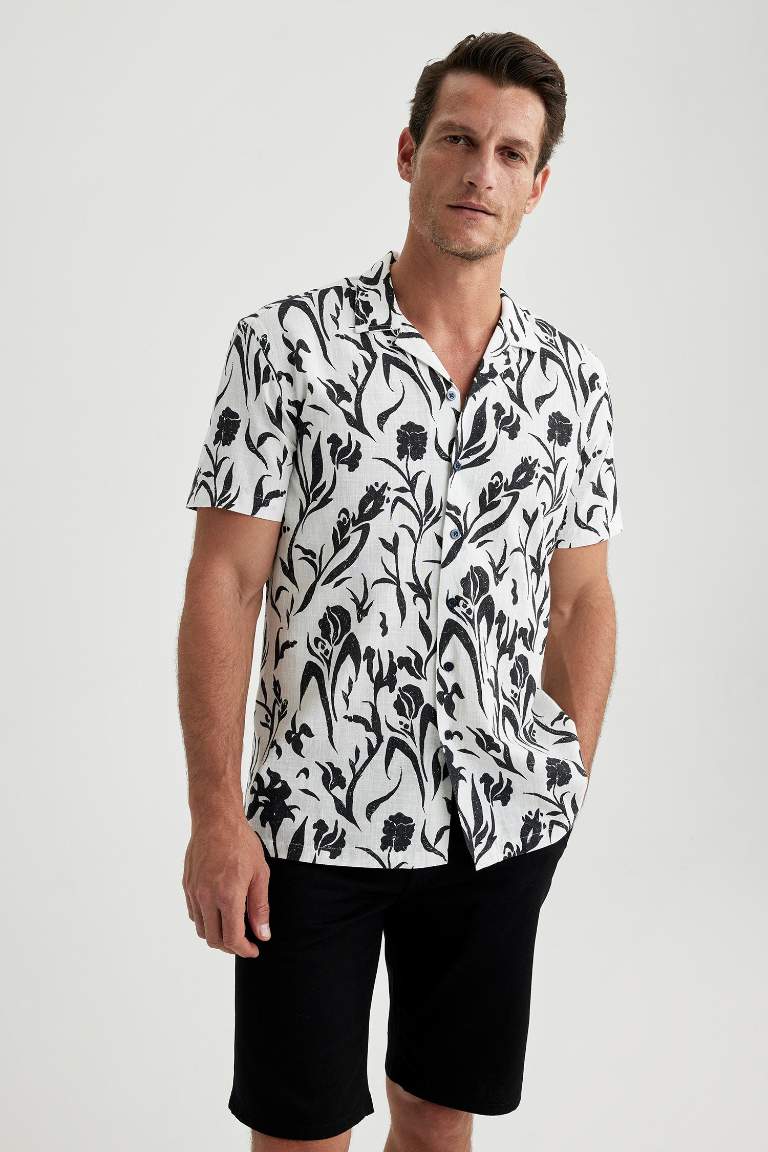 Regular Fit Resort Neck Woven Printed Short Sleeve Shirt