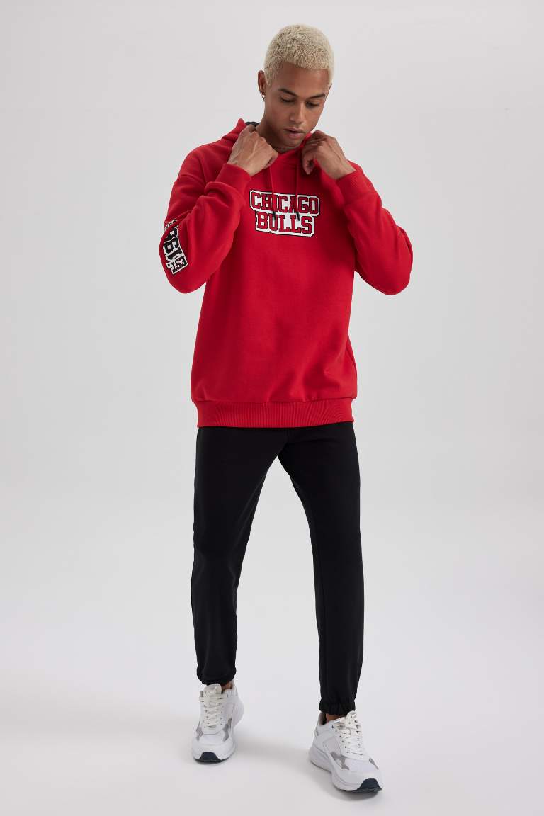 DeFactoFit NBA Chicago Bulls Boxy Fit Kapüşonlu Kalın Sweatshirt