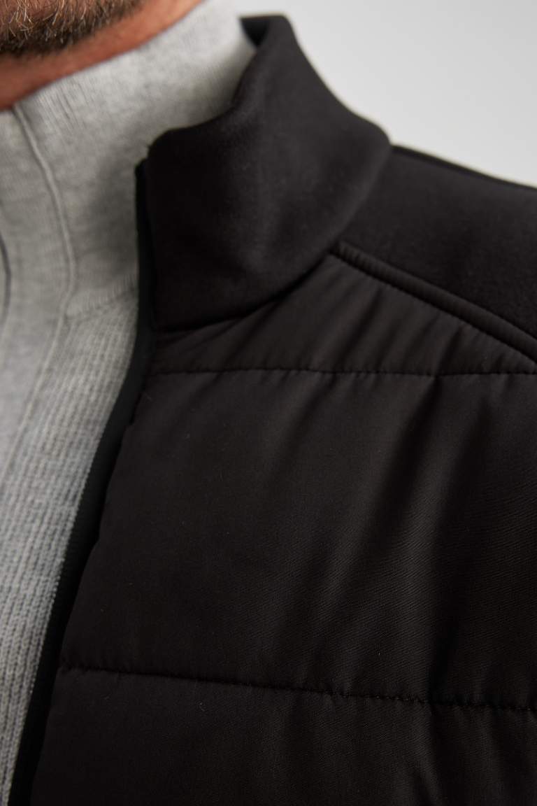 Slim Fit Mont Dar Kesim Dik Yaka Fermuarlı Çift Cepli