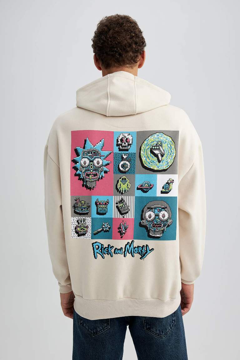 Свитшот оверсайз Rick and Morty с круглым вырезом