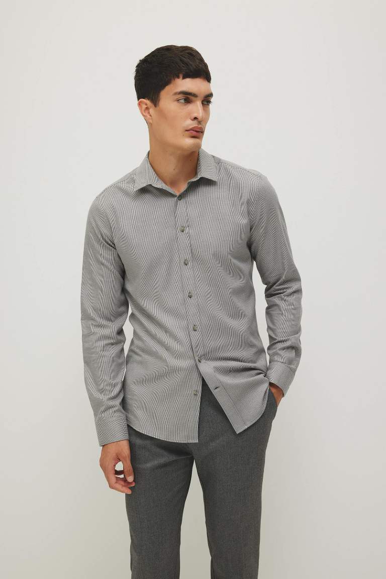 Slim Fit Long Sleeve Shirt