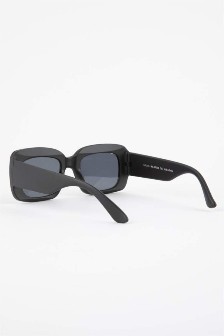 Kadın Dikdörtgen Güneş Gözlüğü