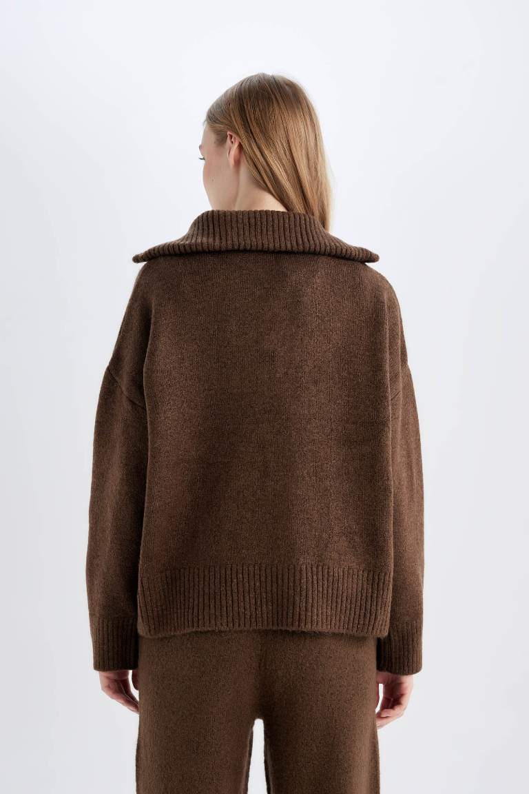 Oversize Fit Polo Collar Knitwear Pullover