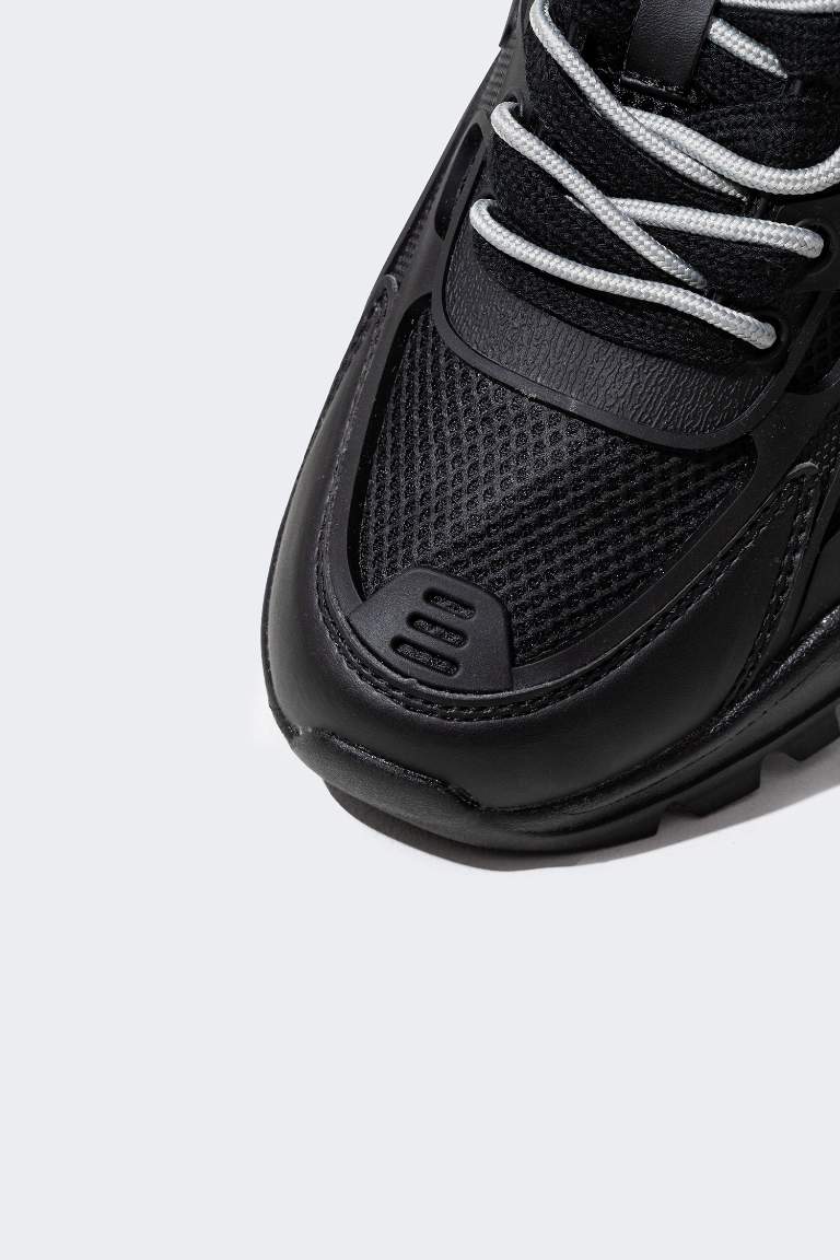 Woman Faux Leather Thick Sole Sport shoes