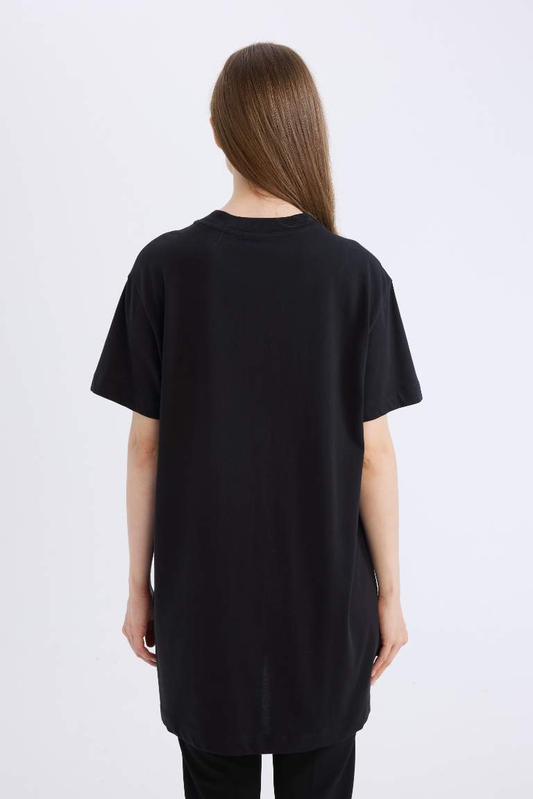 Regular Fit Crew Neck Short Sleeve Tunic