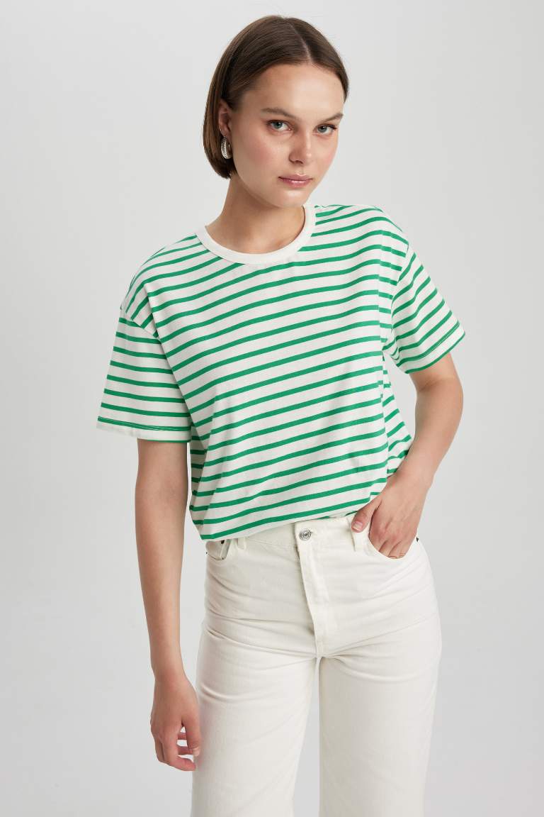 Oversize Fit Striped Crew Neck Short Sleeve T-Shirt