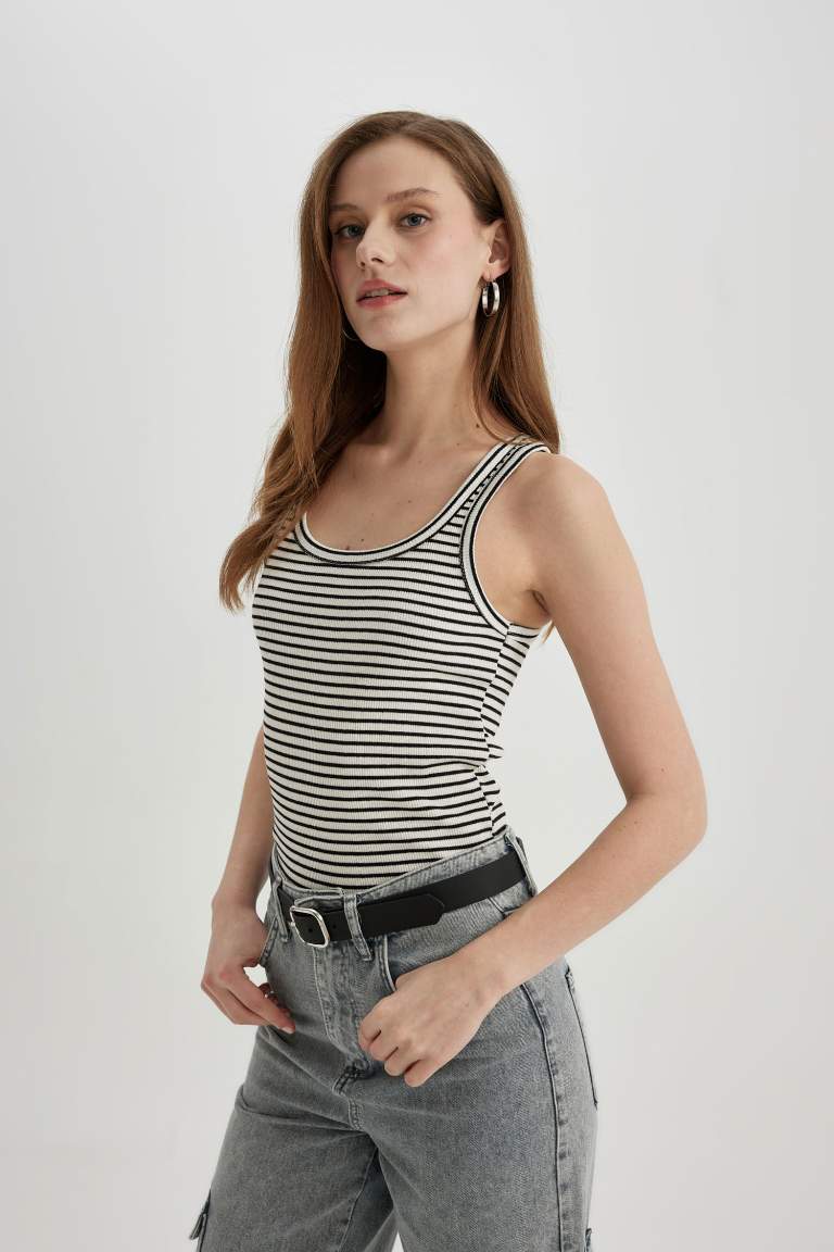 Slim Fit Striped Camisole Round Collar Tank Top