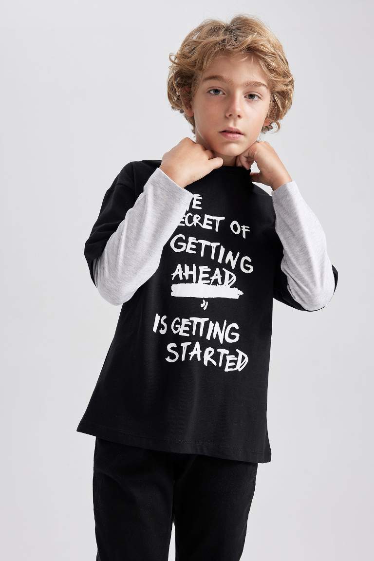 Boy Oversize Fit Crew Neck Long Sleeve T-Shirt