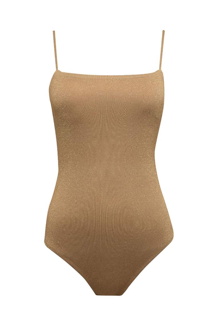 Maillot de Bain Une Pièce coupe régulière à Fines Bretelles en Tissu Argenté de Fall in Love