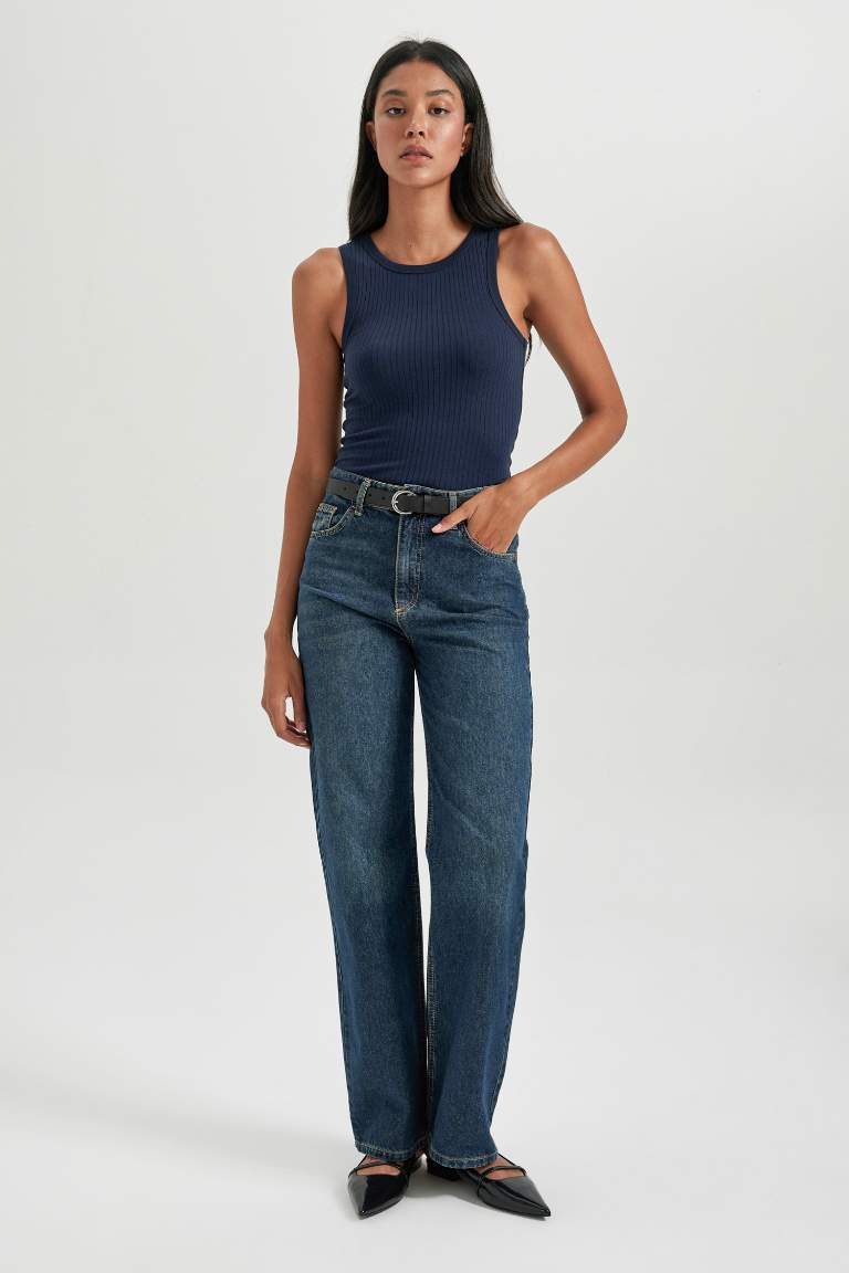 Slim Fit Dar Kesim Halter Yaka Fitilli Kaşkorse Atlet