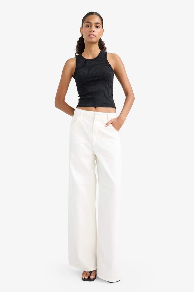 Slim Fit Dar Kesim Halter Yaka Fitilli Kaşkorse Atlet
