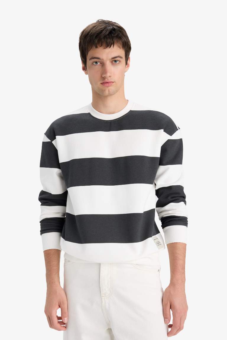 Boxy Fit Bisiklet Yaka Çizgili Sweatshirt