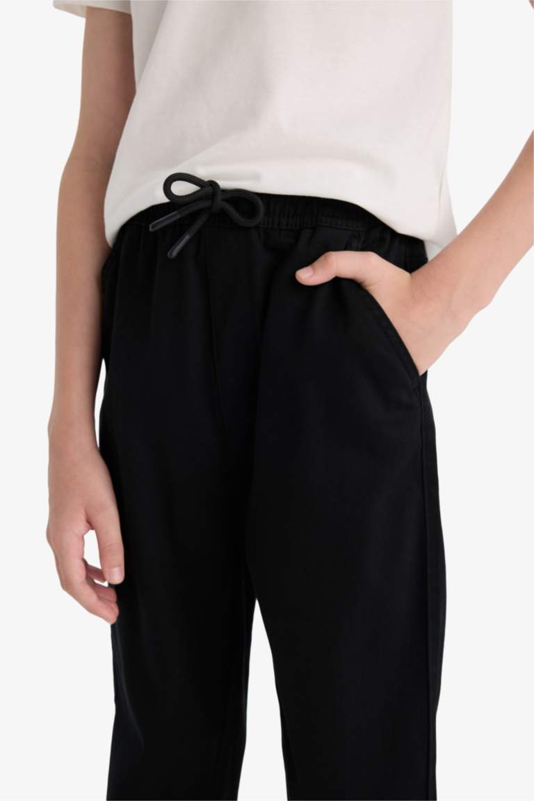 Erkek Çocuk Beli Bağcıklı Lastikli Paça Cepli Basic Düz Siyah Jogger Gabardin Pantolon