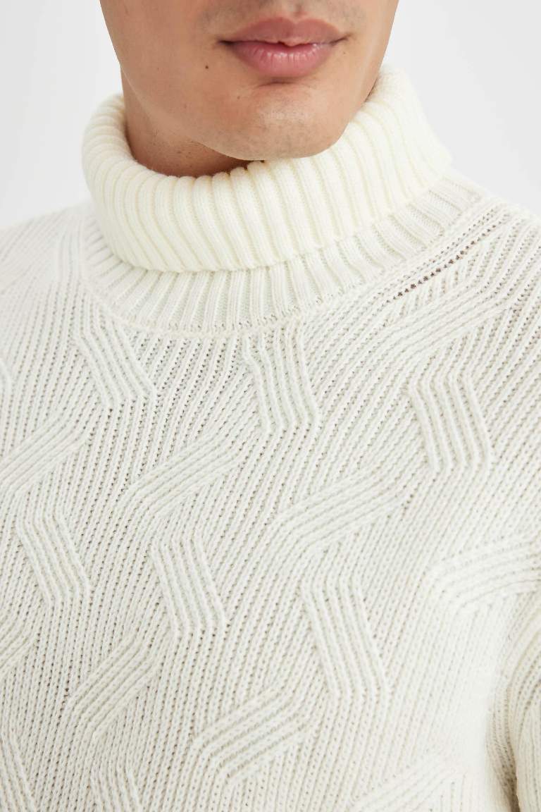 White Standard Fit Basic Knitwear Pullover