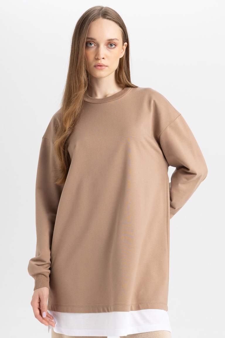Regular Fit Bisiklet Yaka Basic Düz Etek Ucu Detaylı Sweatshirt Tunik