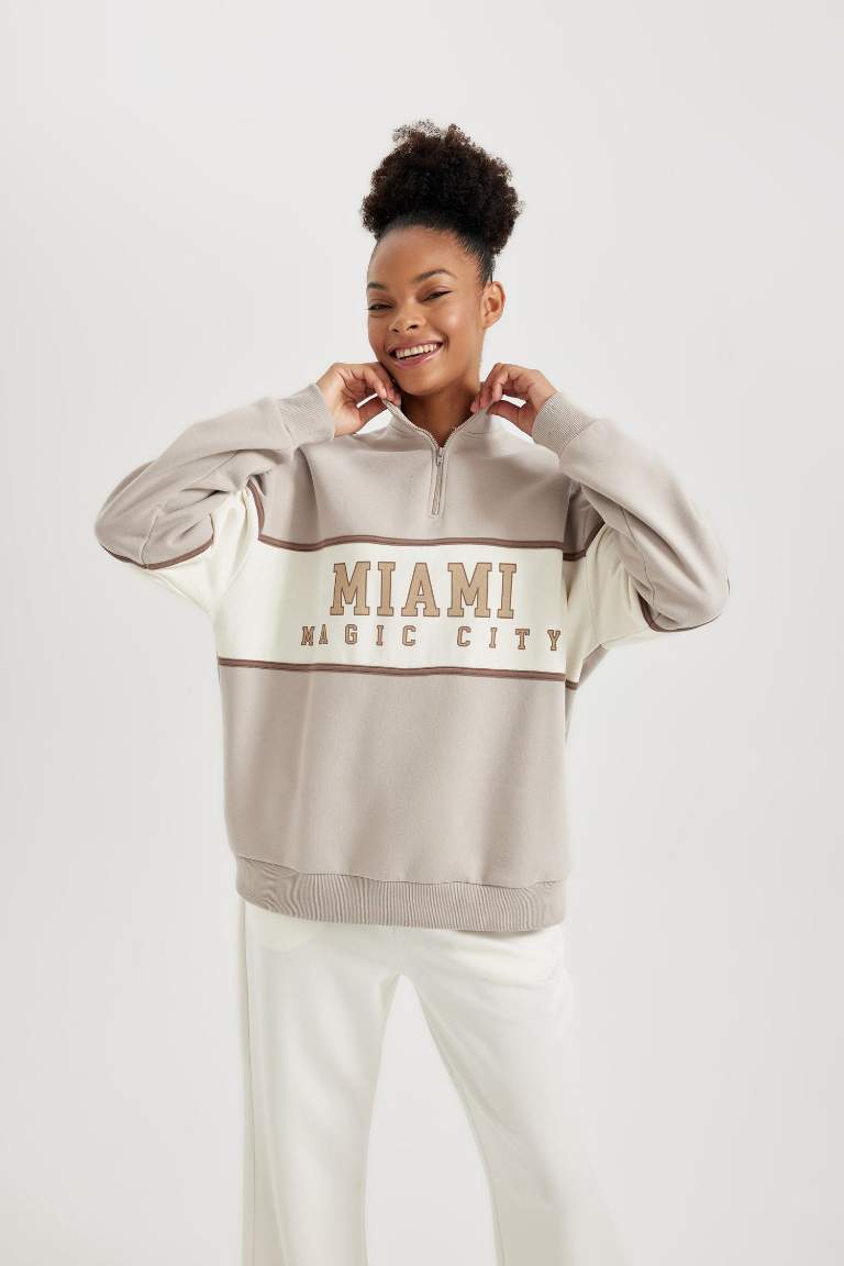 Sweatshirt Oversize Avec Demi-Zip De Defactofit